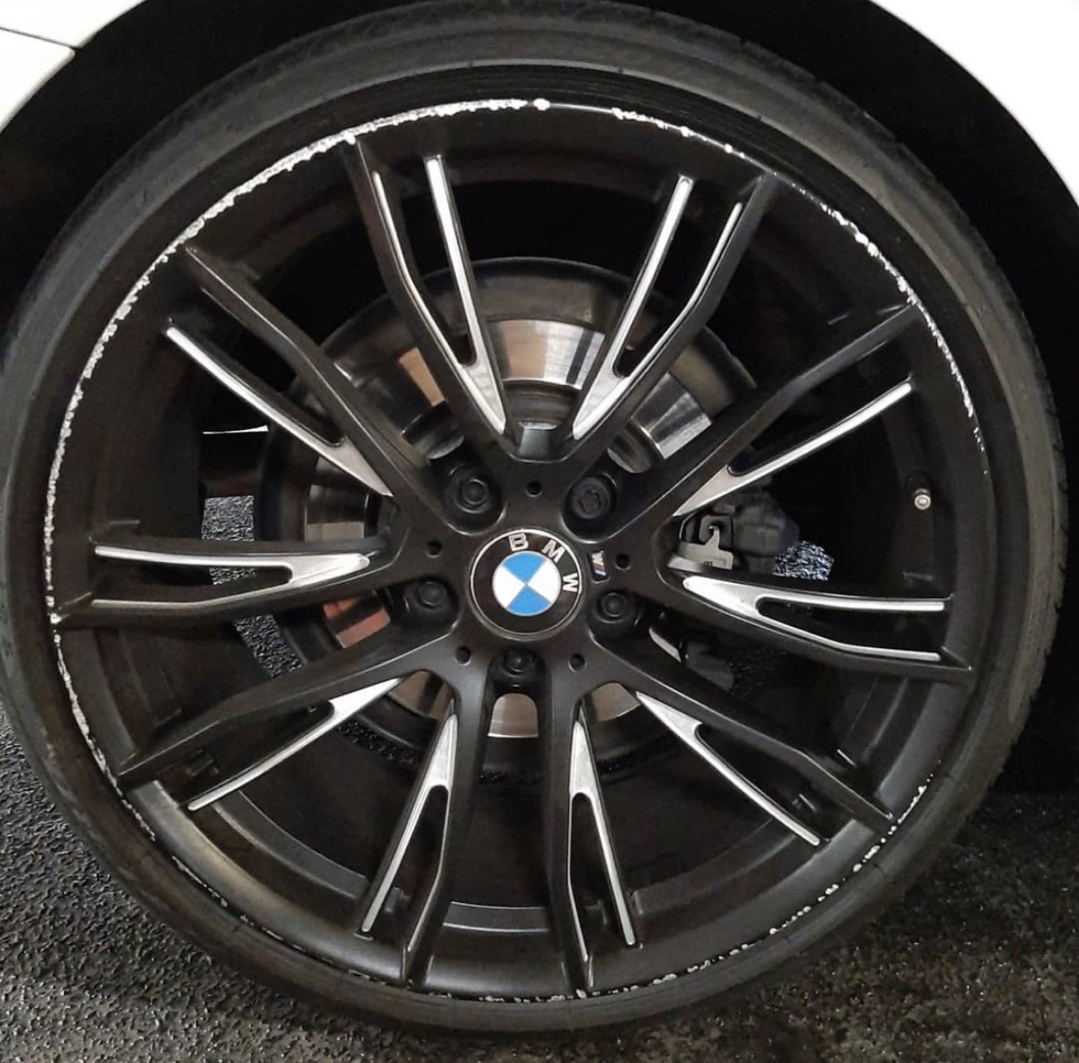 BMW M wheel, before repair