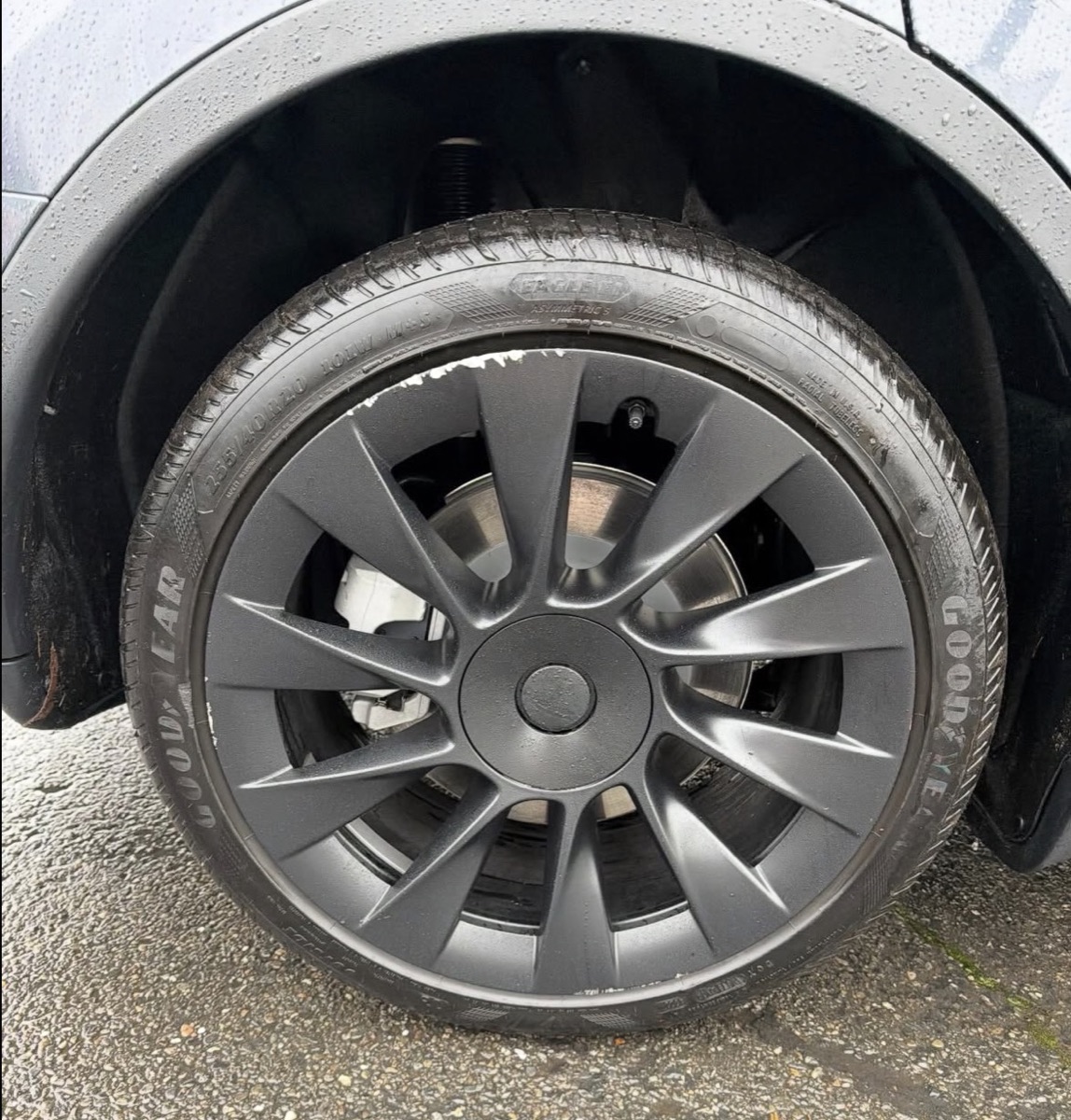 Tesla wheel, before repair