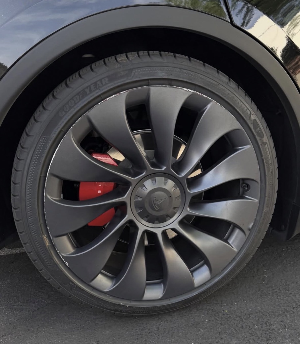 Tesla wheel, before repair